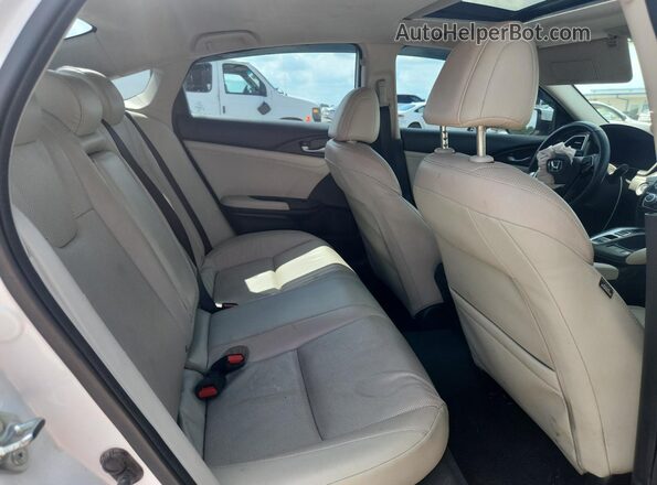 19XZE4F98NE017665 2022 HONDA INSIGHT White Vista de los asientos traseros