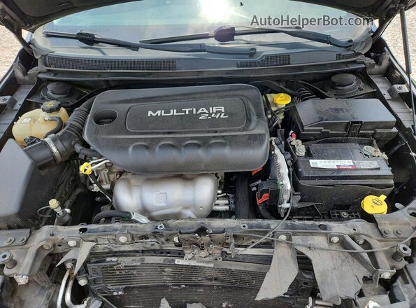 1C3CCCAB0GN109386 2016 CHRYSLER 200 Черный Вид задней части салона