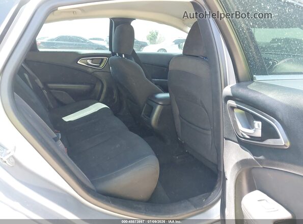 1C3CCCAB0GN126740 2016 CHRYSLER 200 Silver Vista de la etiqueta del VIN