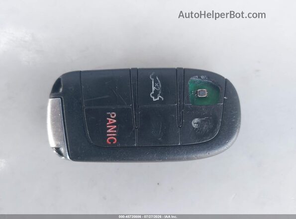 1C3CCCAB0GN131761 2016 CHRYSLER 200 Silver Widok deski rozdzielczej