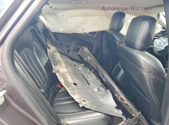 1C3CCCAB1HN507580 2017 CHRYSLER 200 Silver Rear seats view