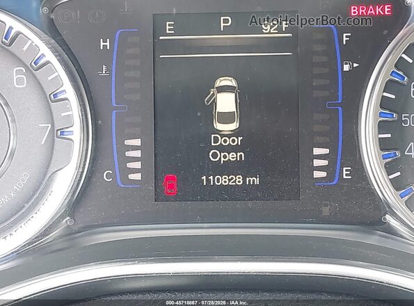 1C3CCCAB2HN503098 2017 CHRYSLER 200 Черный 