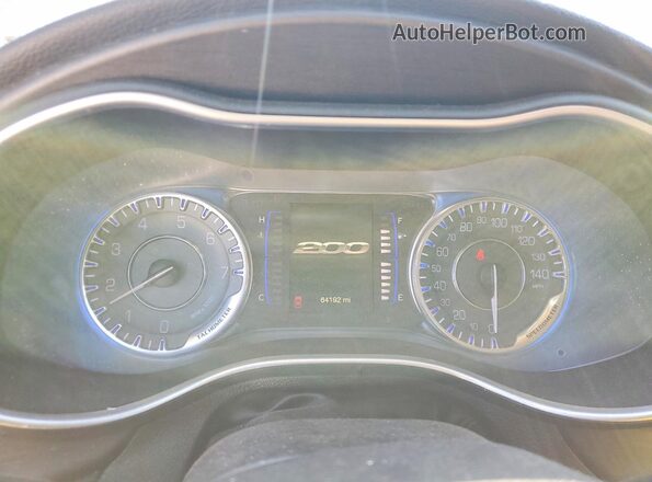 1C3CCCAB3GN101394 2016 CHRYSLER 200 Белый Вид щитка приборов