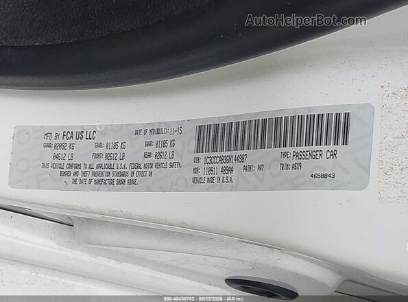 1C3CCCAB3GN144987 2016 CHRYSLER 200 White ძრავის განყოფილების ხედი