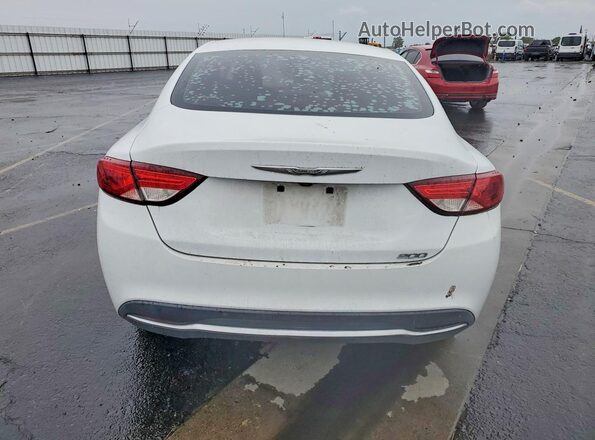 1C3CCCAB3GN159151 2016 CHRYSLER 200 White Вид ззаду