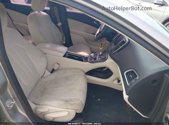 1C3CCCAB3GN169727 2016 CHRYSLER 200 Серебряный Вид салона спереди
