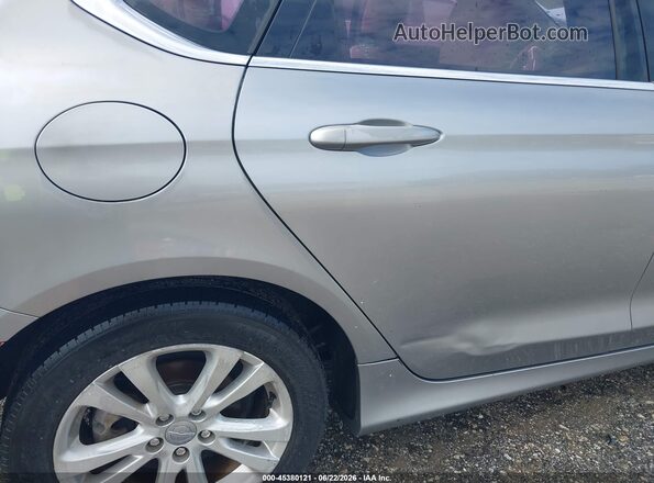 1C3CCCAB3GN169727 2016 CHRYSLER 200 Серебряный Вид спереди