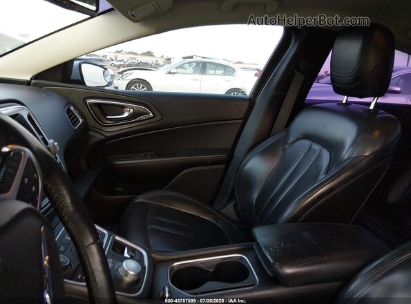 1C3CCCAB3HN511825 2017 CHRYSLER 200 White წინა სალონის ხედი