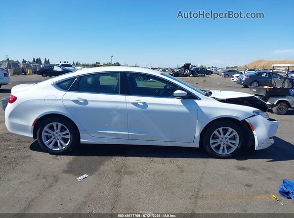 1C3CCCAB4GN154203 2016 CHRYSLER 200 White Widok wnętrza z tyłu
