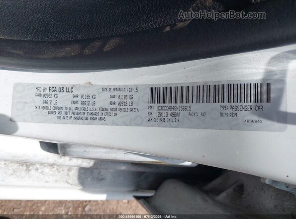 1C3CCCAB4GN156615 2016 CHRYSLER 200 White Engine compartment view
