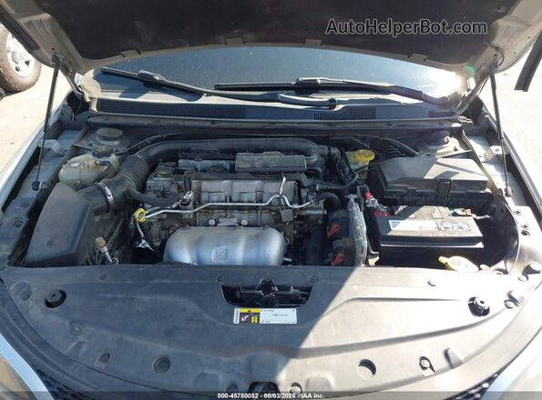 1C3CCCAB4GN176752 2016 CHRYSLER 200 Silver Вид ззаду