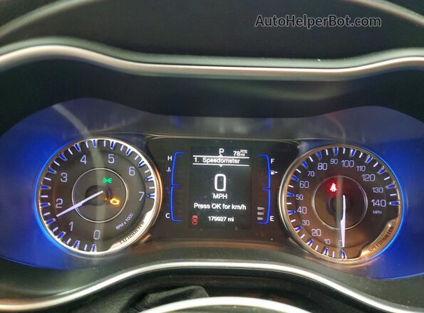 1C3CCCAB5GN105902 2016 CHRYSLER 200 Blue ხელსაწყოთა პანელის ხედი