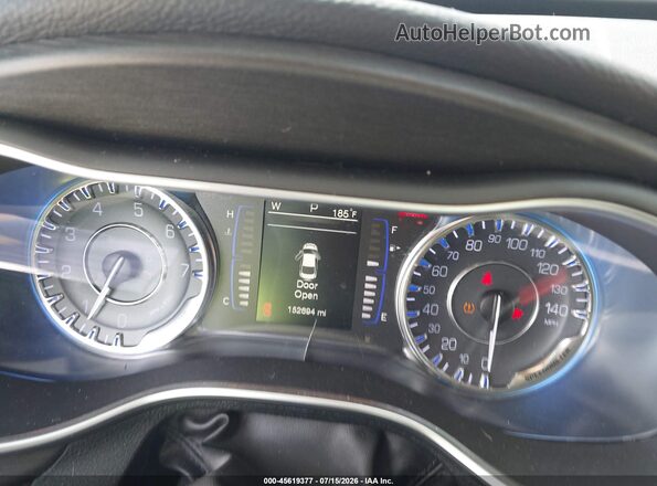 1C3CCCAB5GN133666 2016 CHRYSLER 200 Черный Вид задних сидений