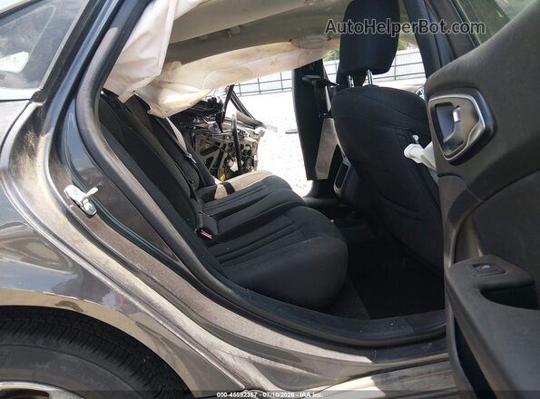 1C3CCCAB5GN161967 2016 CHRYSLER 200 Gray Widok naklejki z numerem VIN