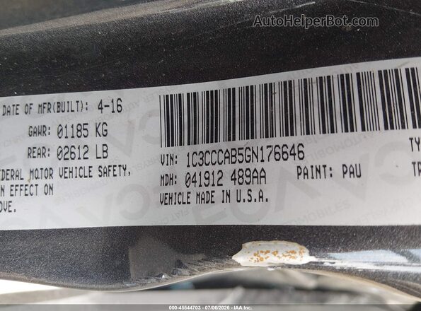 1C3CCCAB5GN176646 2016 CHRYSLER 200 Серый Вид подкапотного пространства