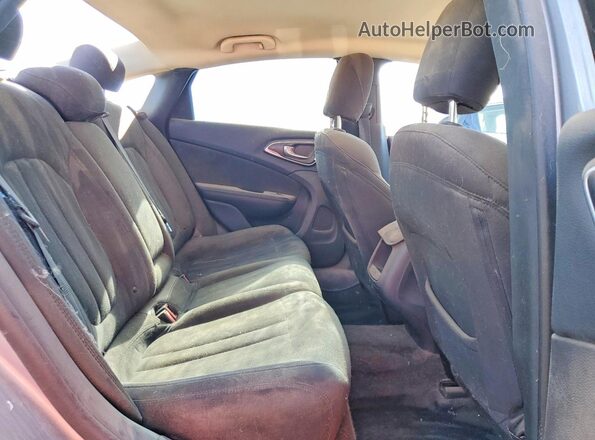 1C3CCCAB6GN145437 2016 CHRYSLER 200 Silver Rear seats view