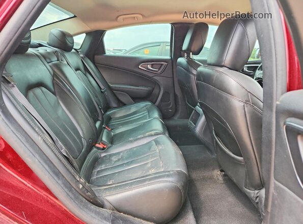 1C3CCCAB6GN191236 2016 CHRYSLER 200 Бордовый Вид задних сидений