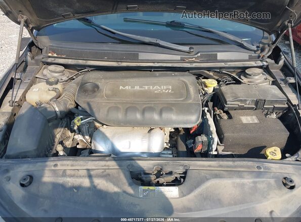 1C3CCCAB8GN169660 2016 CHRYSLER 200 Gray Rear view