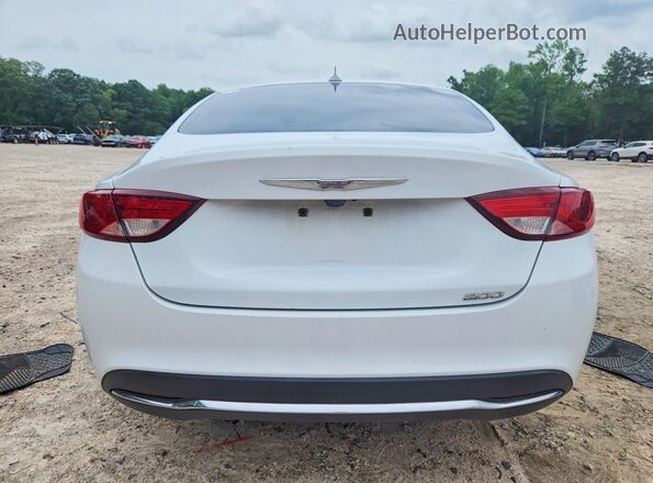 1C3CCCAB8HN507298 2017 CHRYSLER 200 White Rear view