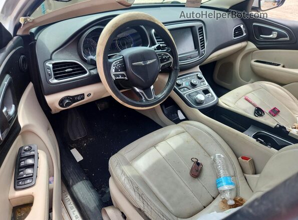 1C3CCCAB8HN507298 2017 CHRYSLER 200 White Dashboard view
