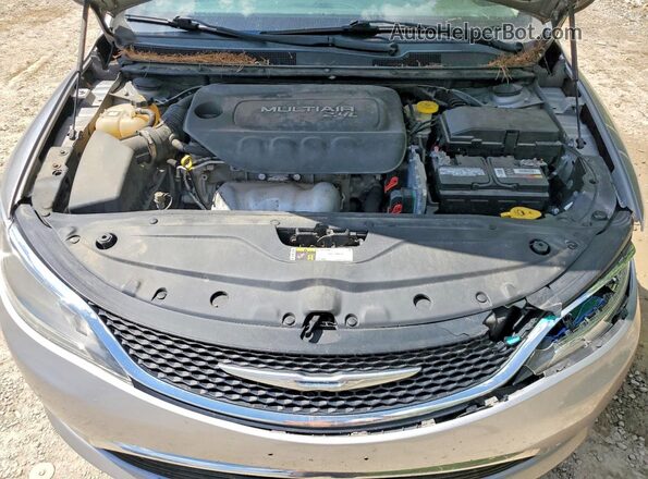 1C3CCCAB9GN101996 2016 CHRYSLER 200 Silver Widok wnętrza z tyłu