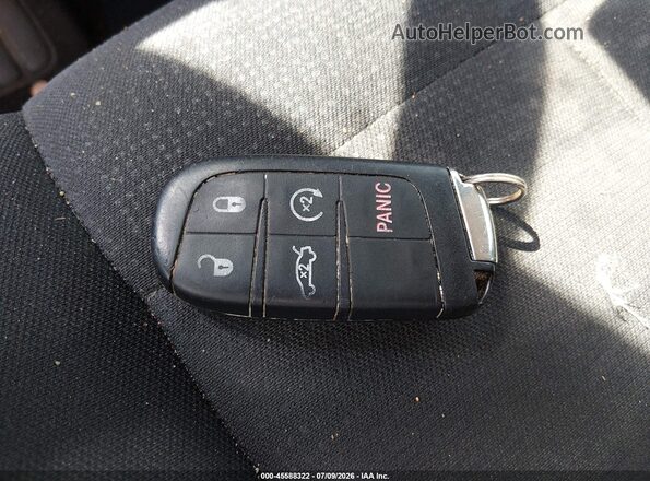 1C3CCCABXGN115924 2016 CHRYSLER 200 Red Առջևի վահանակի տեսք
