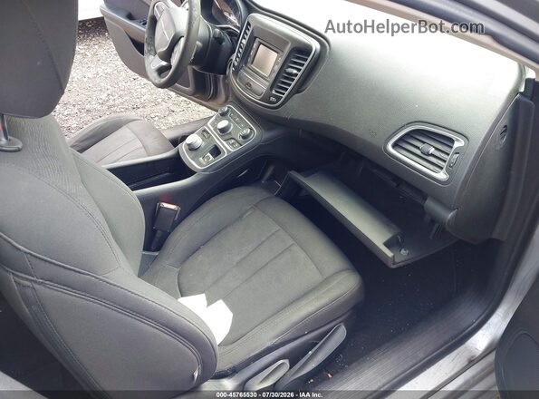 1C3CCCABXGN122825 2016 CHRYSLER 200 Gray Front interior view