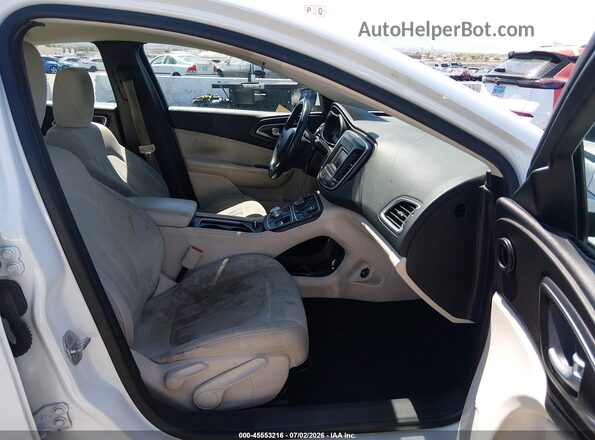 1C3CCCABXGN160152 2016 CHRYSLER 200 White Vista interior delantera