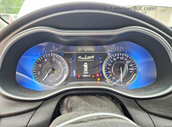 1C3CCCABXGN178506 2016 CHRYSLER 200 White Instrument cluster view