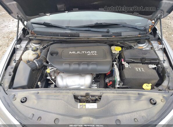 1C3CCCABXHN505262 2017 CHRYSLER 200 Gray Widok z tyłu