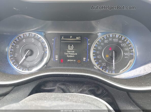 1C3CCCABXHN505262 2017 CHRYSLER 200 Gray Widok tylnych siedzeń