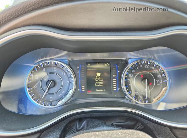1C3CCCAG4GN194857 2016 CHRYSLER 200 Gray Սարքավորումների վահանակի տեսք