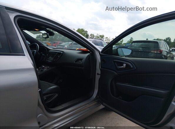 1C3CCCBB1GN118094 2016 CHRYSLER 200 Серебряный Вид салона спереди
