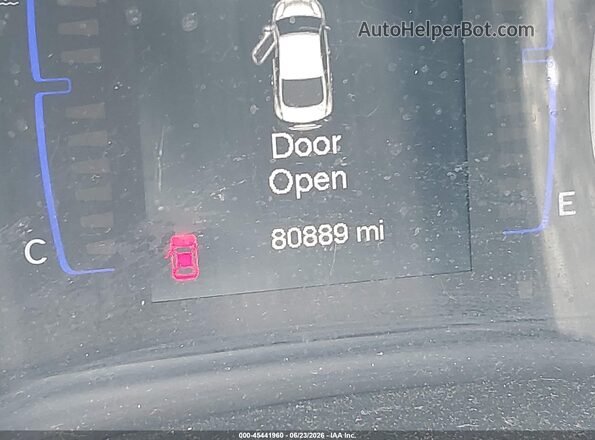1C3CCCBB1GN127751 2016 CHRYSLER 200 Burgundy Widok tylnych siedzeń