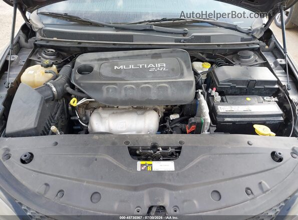 1C3CCCBB5GN121483 2016 CHRYSLER 200 Серый Вид сзади