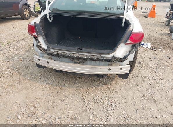 1C3CCCBB9GN146662 2016 CHRYSLER 200 White Widok z przodu