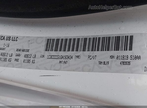 1C3CCCCG1GN163434 2016 CHRYSLER 200 White ძრავის განყოფილების ხედი