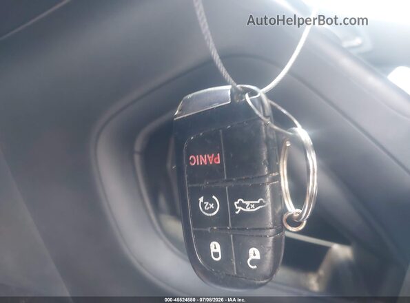 1C3CCCDG2GN105489 2016 CHRYSLER 200 Серый Вид панели приборов