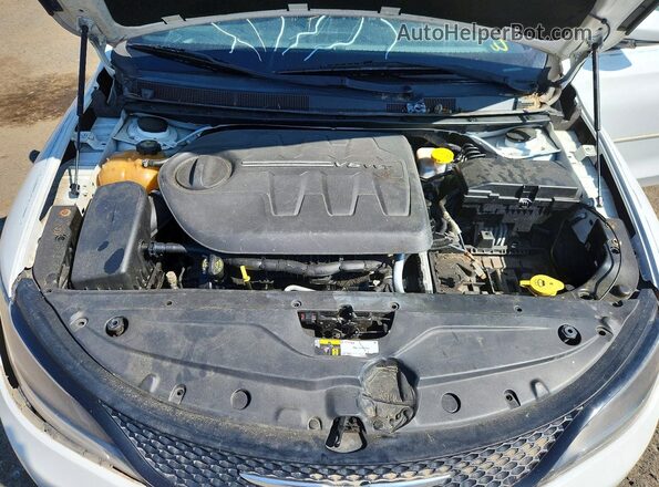 1C3CCCDG4GN110449 2016 CHRYSLER 200 Белый Вид задней части салона