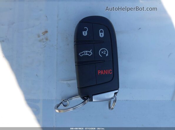 1C3CCCDG7GN118397 2016 CHRYSLER 200 Серебряный Вид панели приборов
