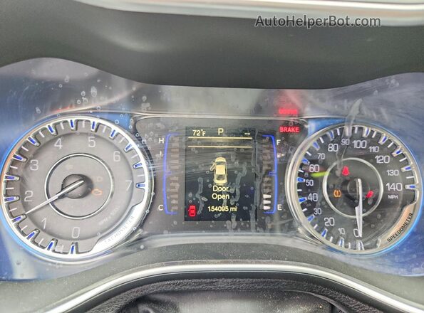 1C3CCCFB6HN512511 2017 CHRYSLER 200 Silver Instrument cluster view
