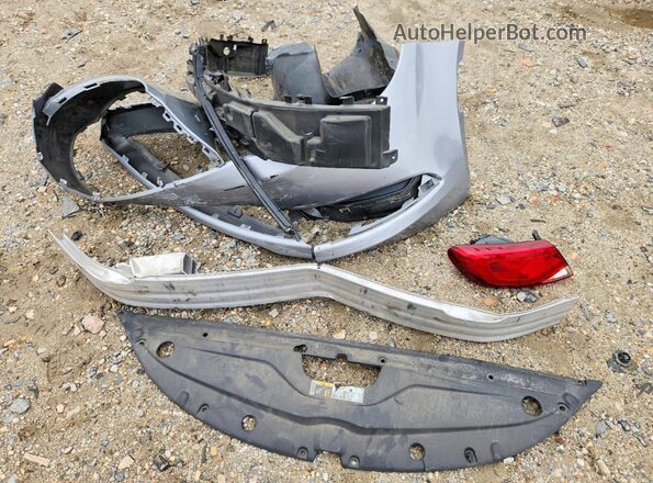 1C3CCCFB6HN512511 2017 CHRYSLER 200 Silver Engine compartment view