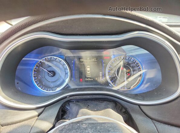 1C3CCCFB7GN120054 2016 CHRYSLER 200 Белый Вид щитка приборов