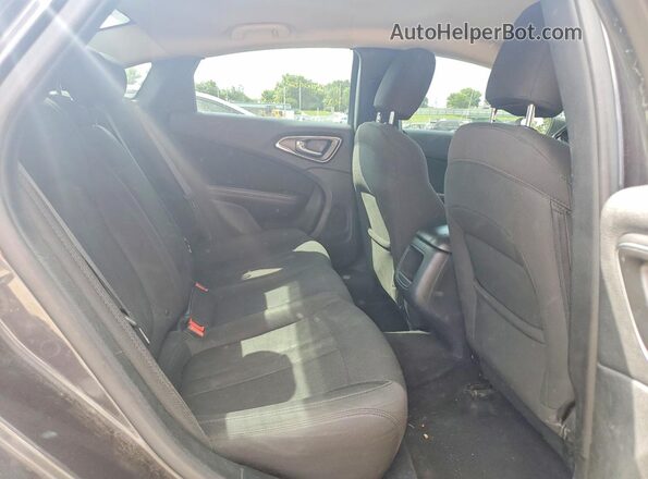 1C3CCCFBXHN504363 2017 CHRYSLER 200 Угольный Вид задних сидений