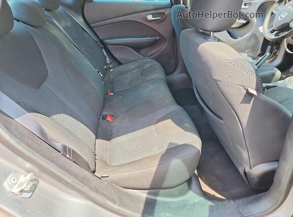 1C3CDFAA6GD530900 2016 DODGE DART Gray Widok tylnych siedzeń
