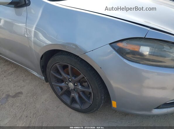 1C3CDFAA6GD606213 2016 DODGE DART Silver Widok z przodu