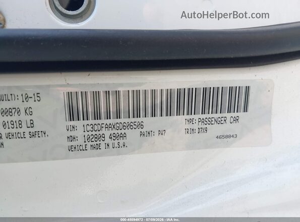 1C3CDFAAXGD606506 2016 DODGE DART White Widok komory silnika