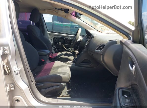 1C3CDFFA5GD817685 2016 DODGE DART Silver Widok wnętrza z przodu