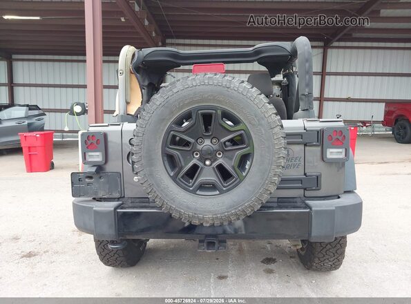 1C4AJWAG3GL308644 2016 JEEP WRANGLER Gray 