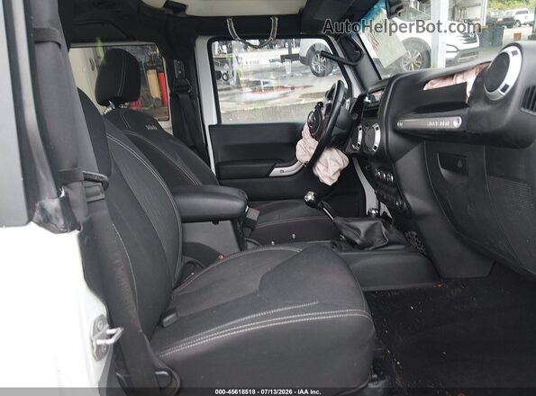 1C4AJWBG2GL128294 2016 JEEP WRANGLER White Vista interior delantera